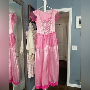 Women’s Princess Peach costume